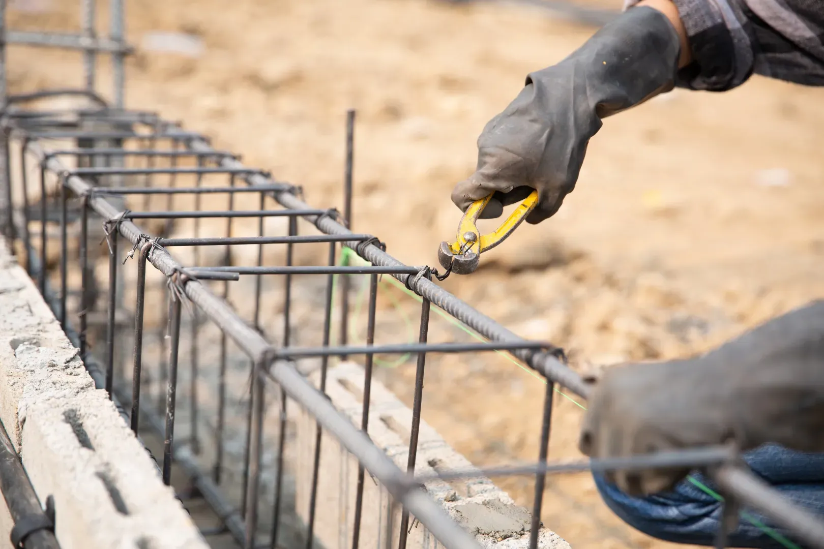 Foundation Settlement Repair: Causes, Warning Signs, and Best Solutions in 2026