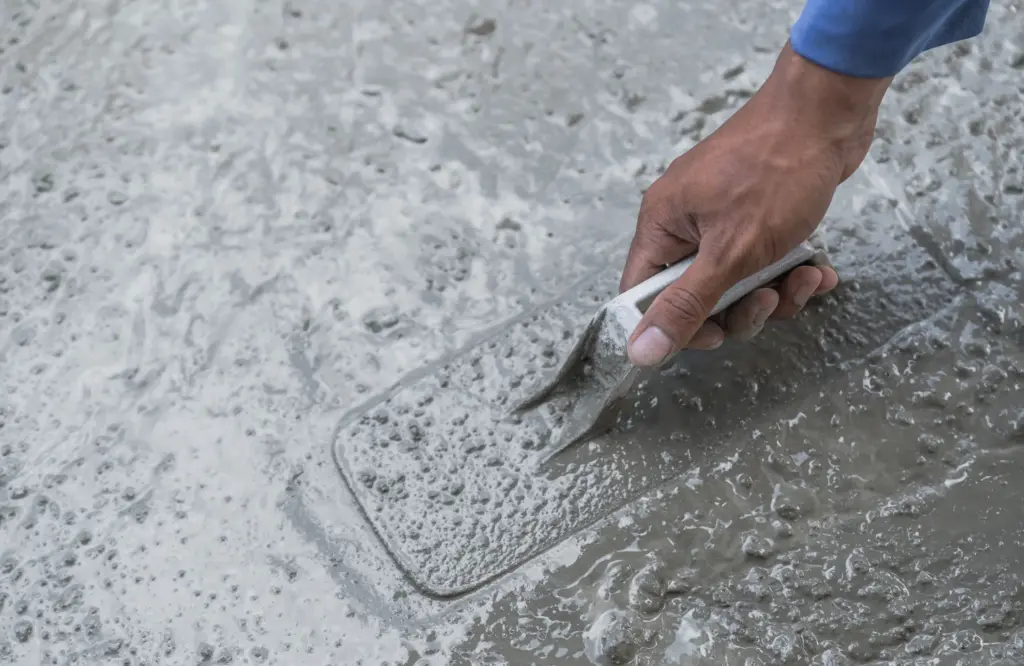how long for concrete to cure